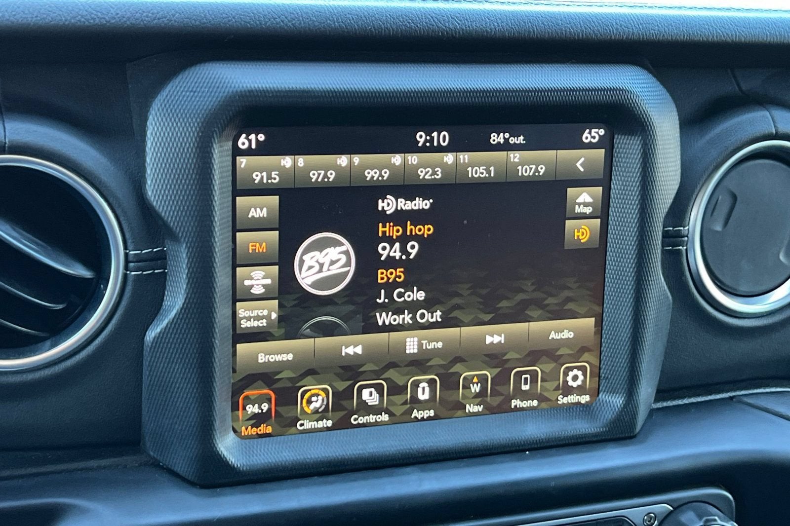 2022 Jeep Wrangler 4xe Unlimited Sahara