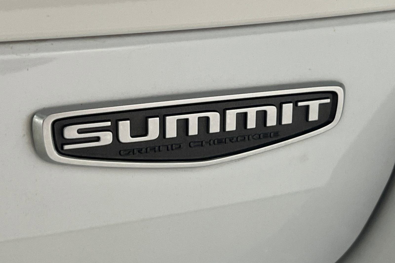 2023 Jeep Grand Cherokee 4xe Summit