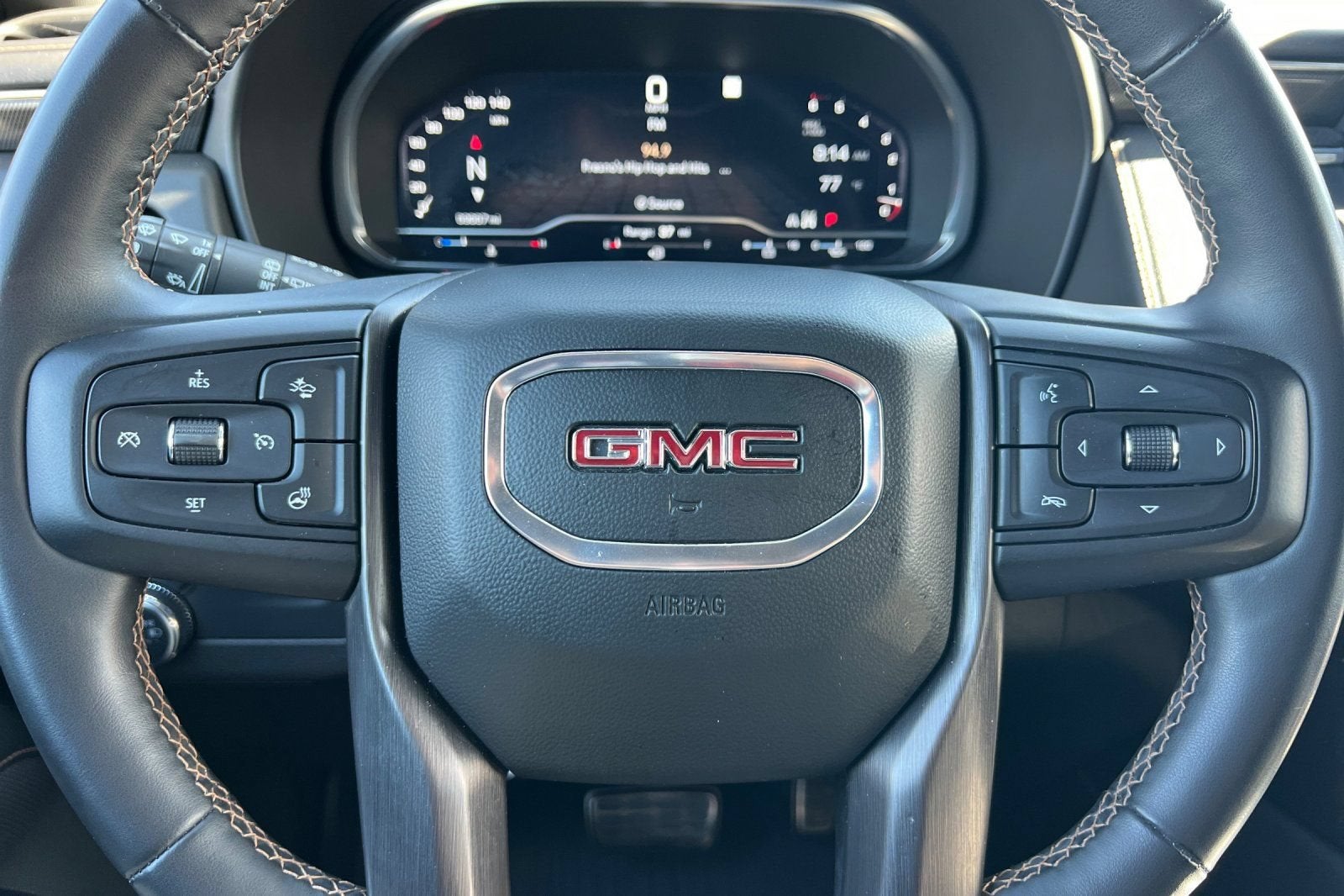 2023 GMC Yukon AT4