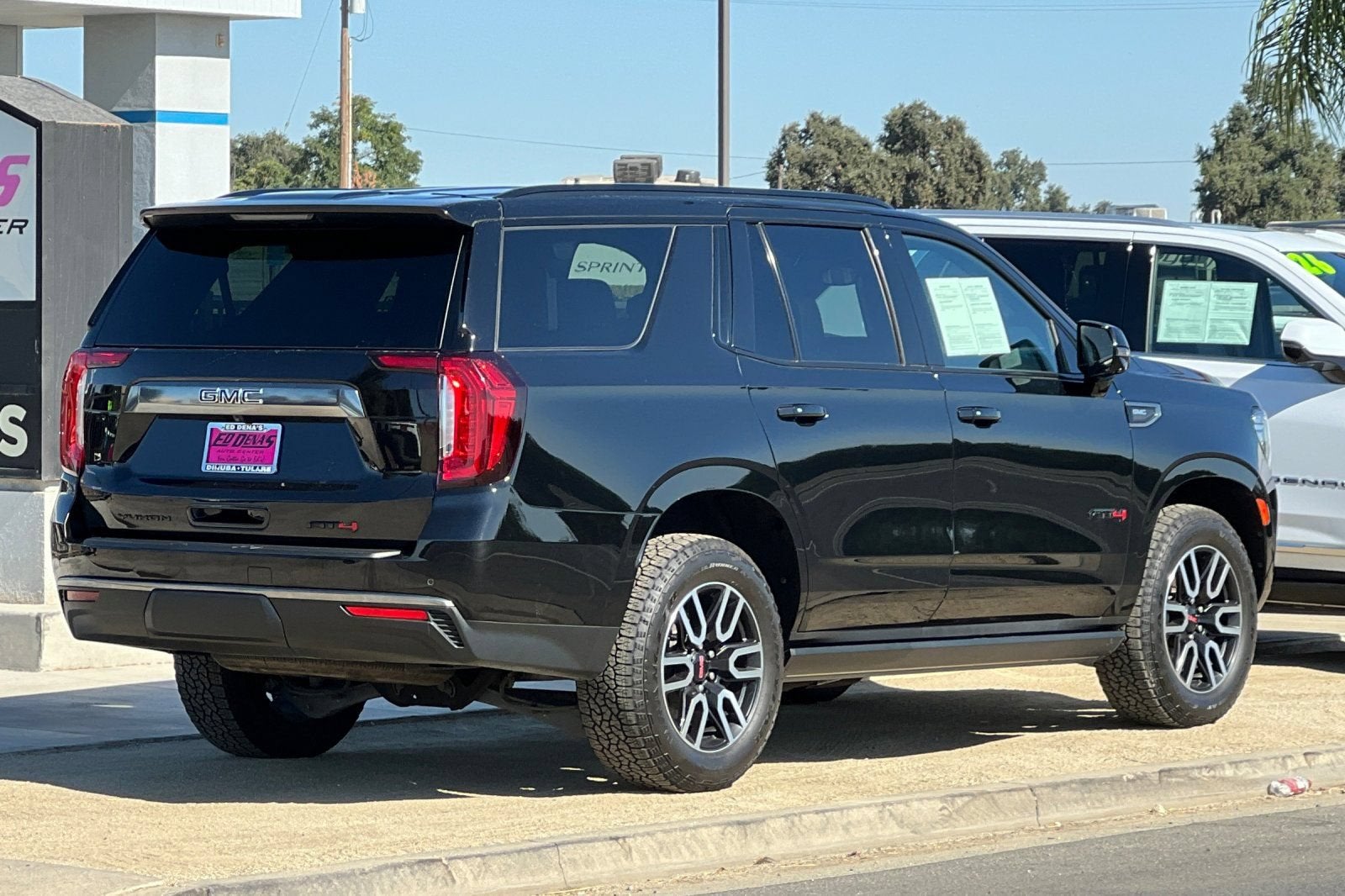 2023 GMC Yukon AT4