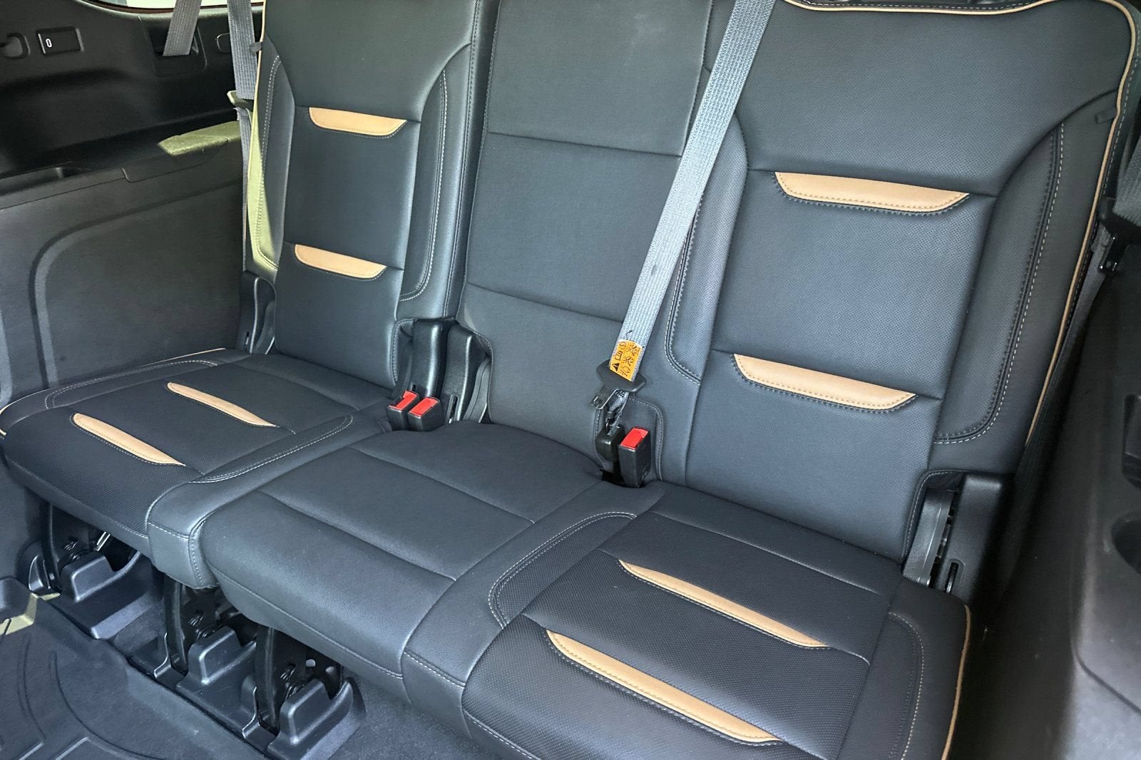 2023 GMC Yukon XL AT4