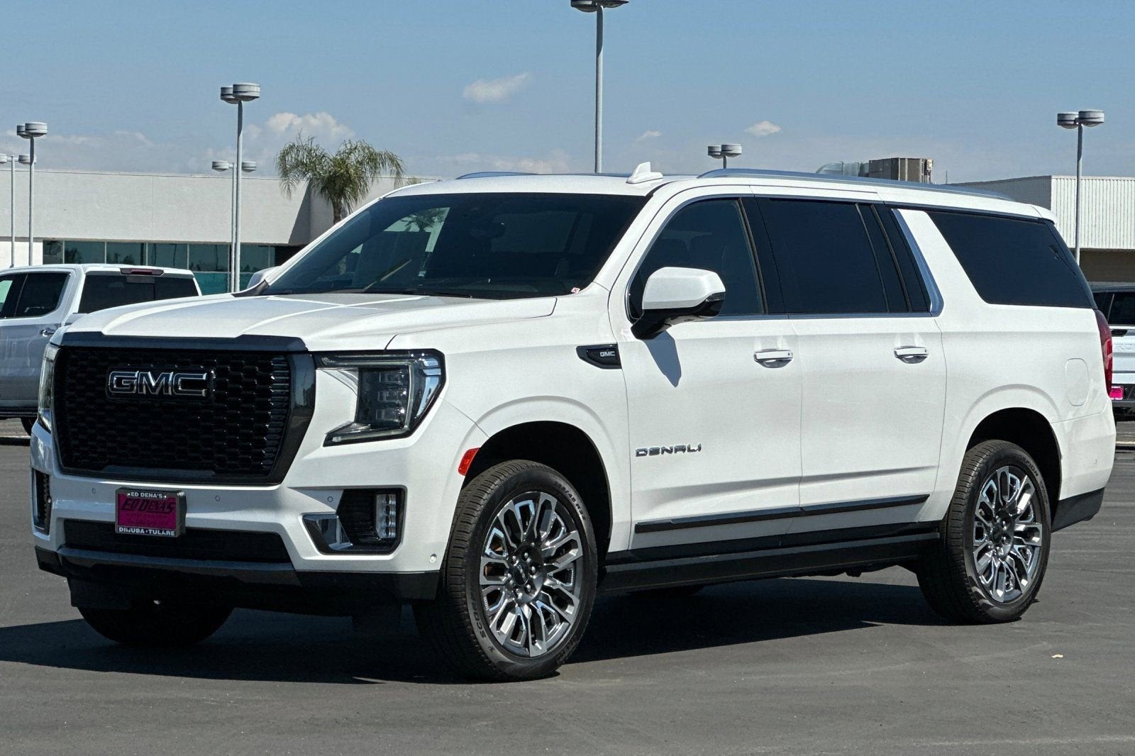 2023 GMC Yukon XL Denali Ultimate