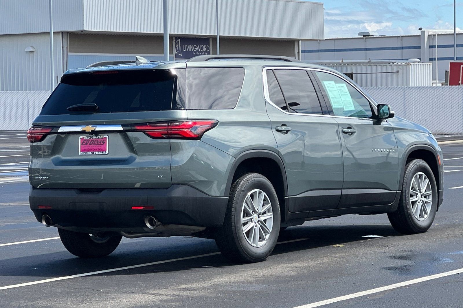 2023 Chevrolet Traverse LT Cloth