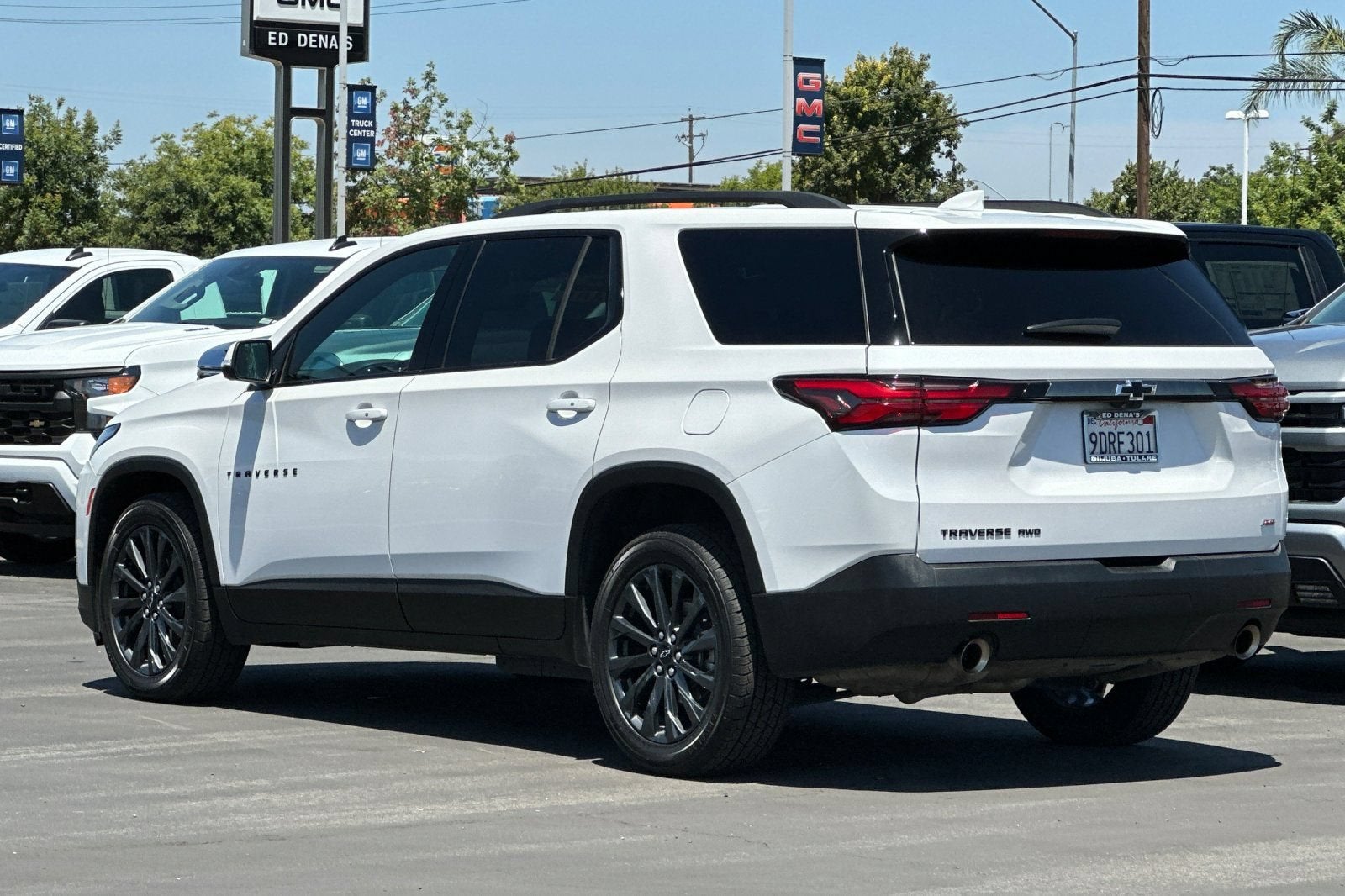 2023 Chevrolet Traverse RS