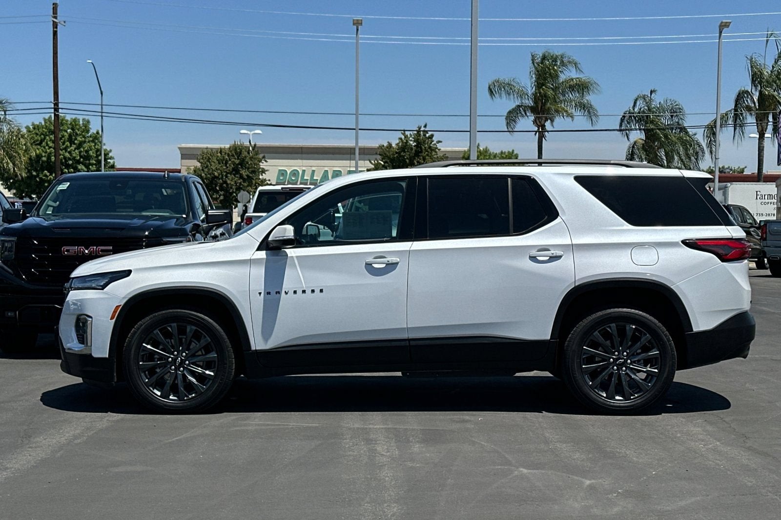 2023 Chevrolet Traverse RS