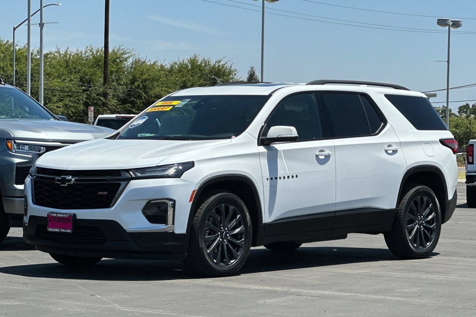 2023 Chevrolet Traverse RS