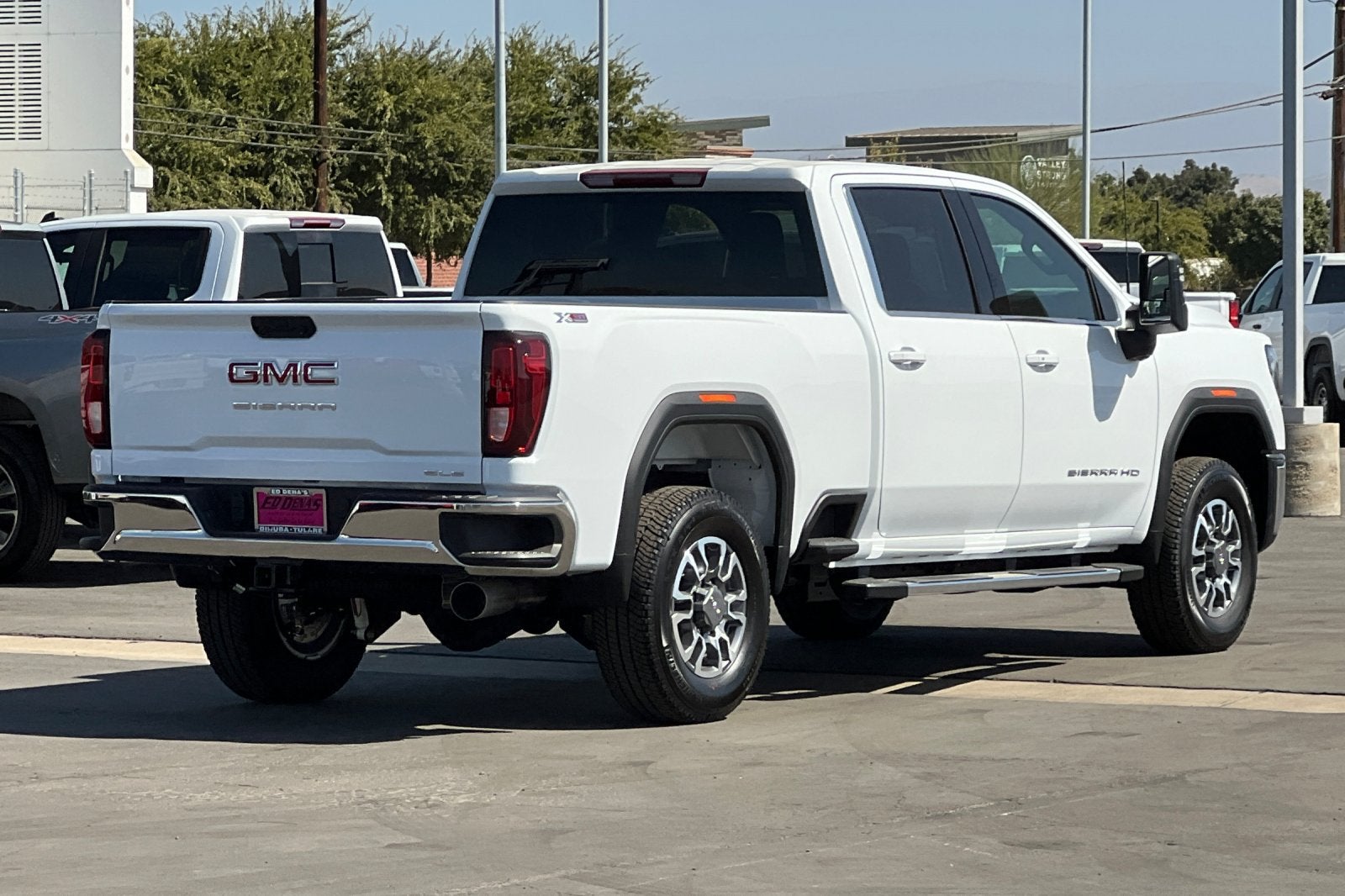 2026 GMC Sierra 2500 HD SLE