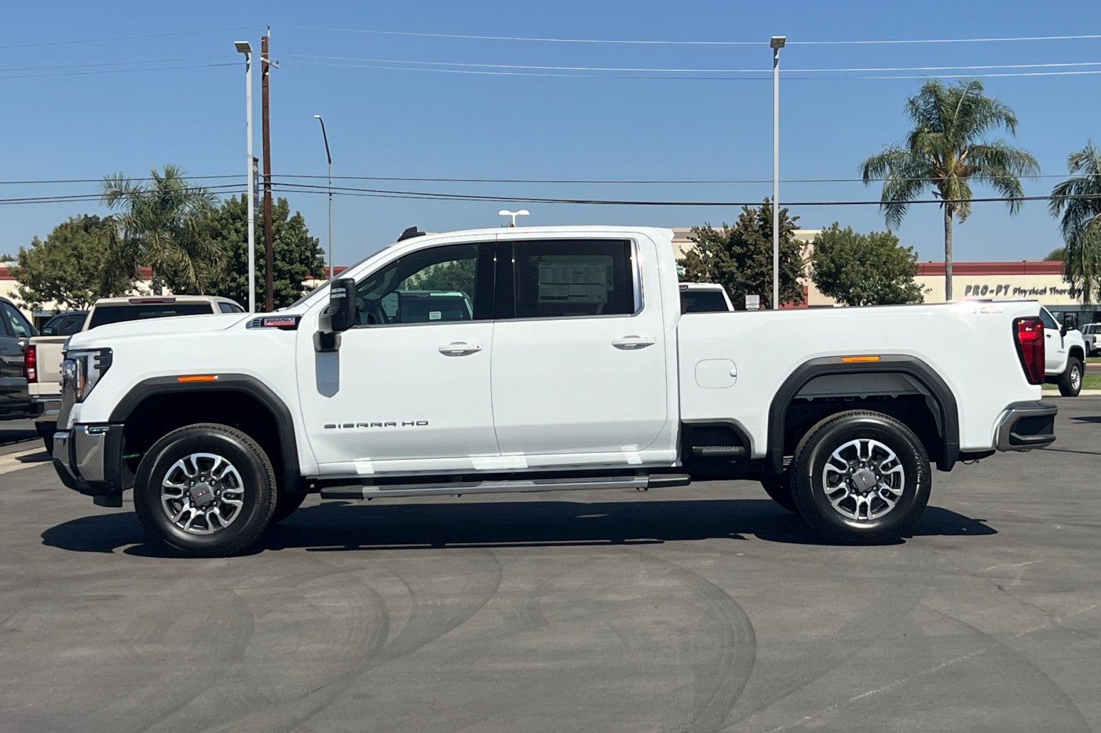 2026 GMC Sierra 2500 HD SLE