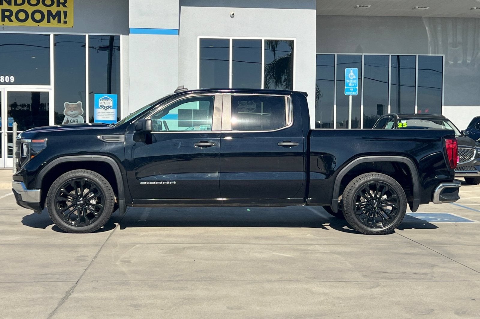 2023 GMC Sierra 1500 Pro