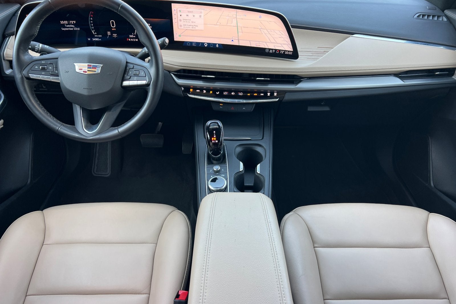 2025 Cadillac XT4 Premium Luxury