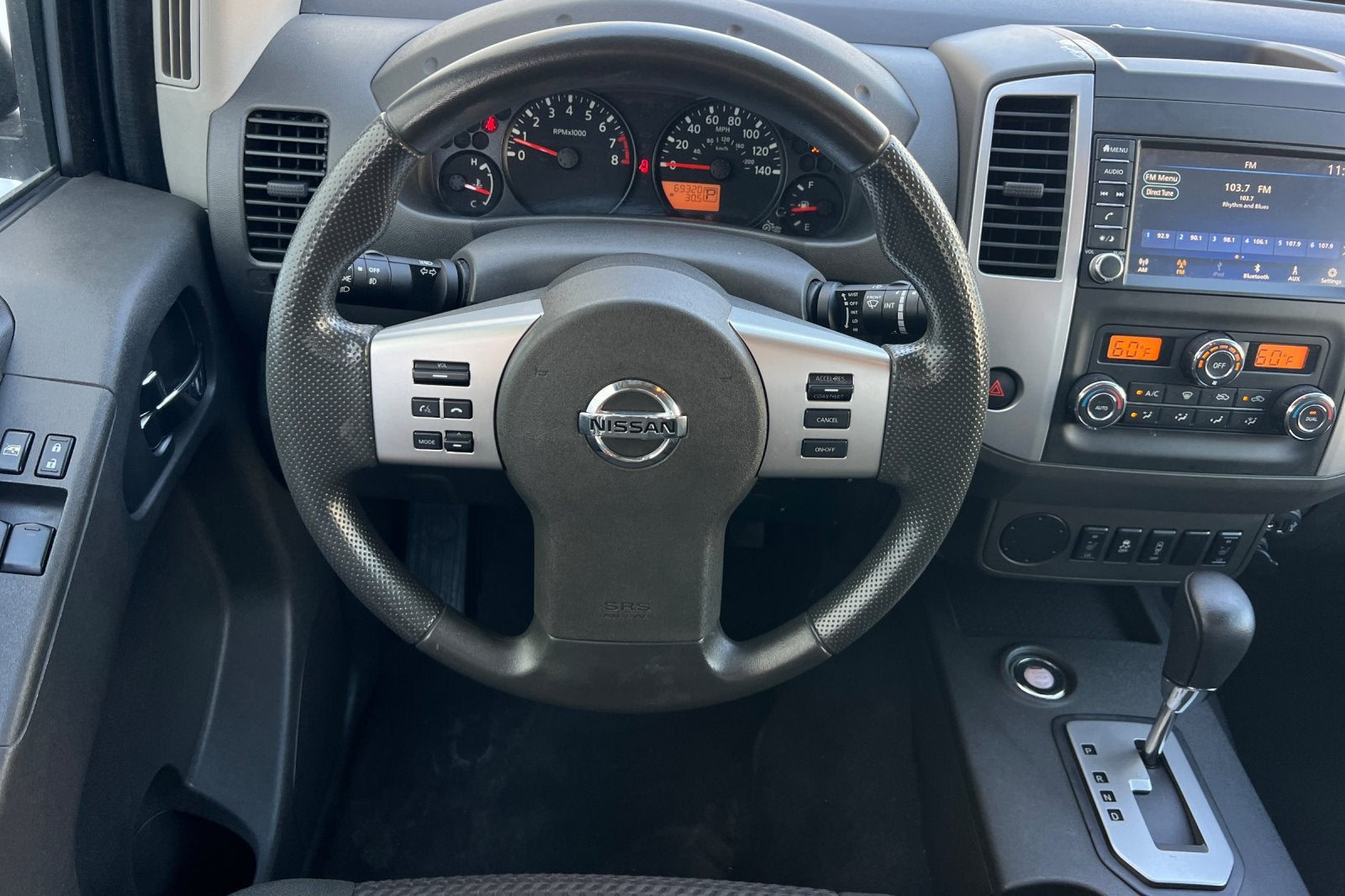2021 Nissan Frontier SV