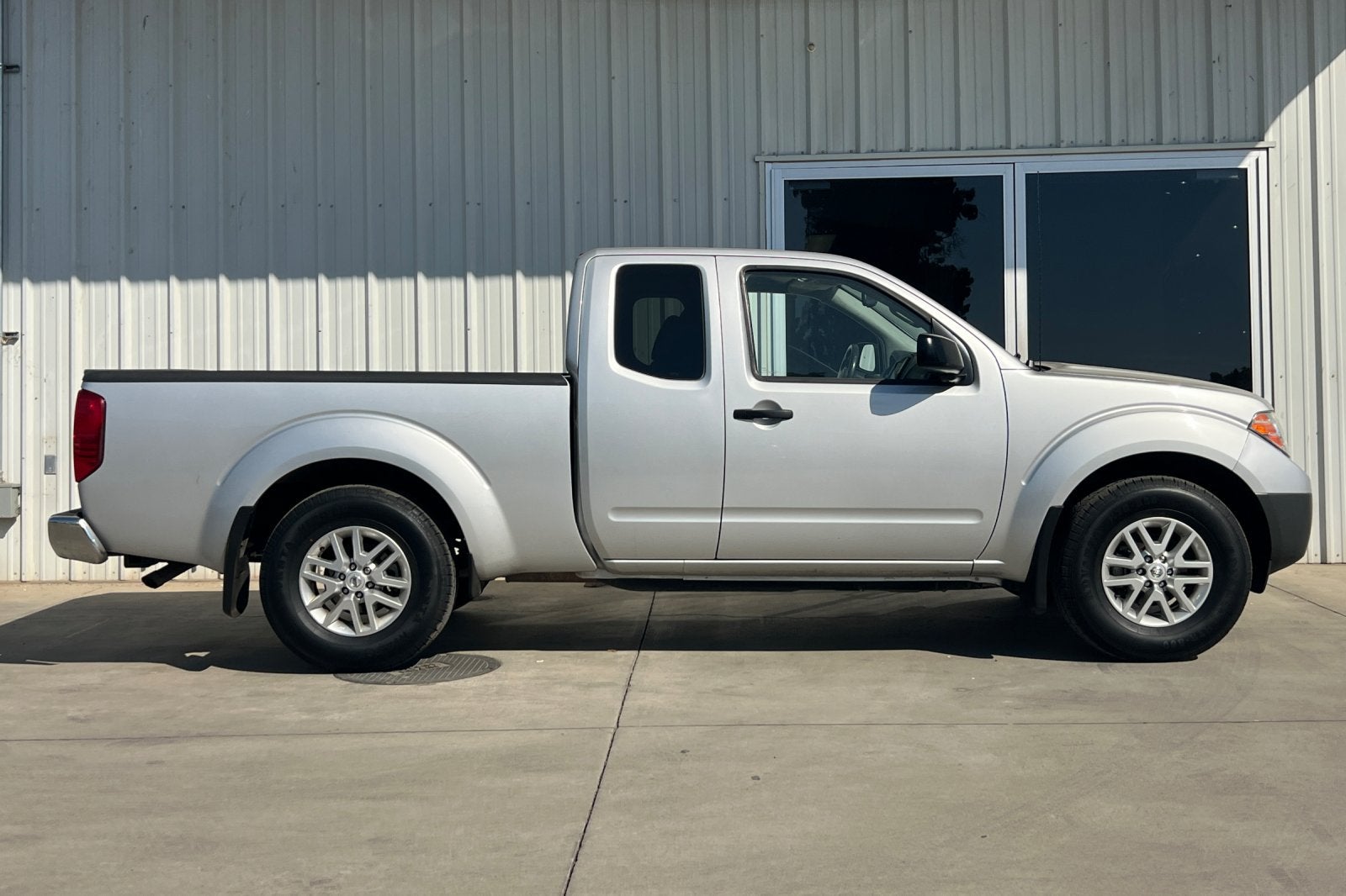 2021 Nissan Frontier SV