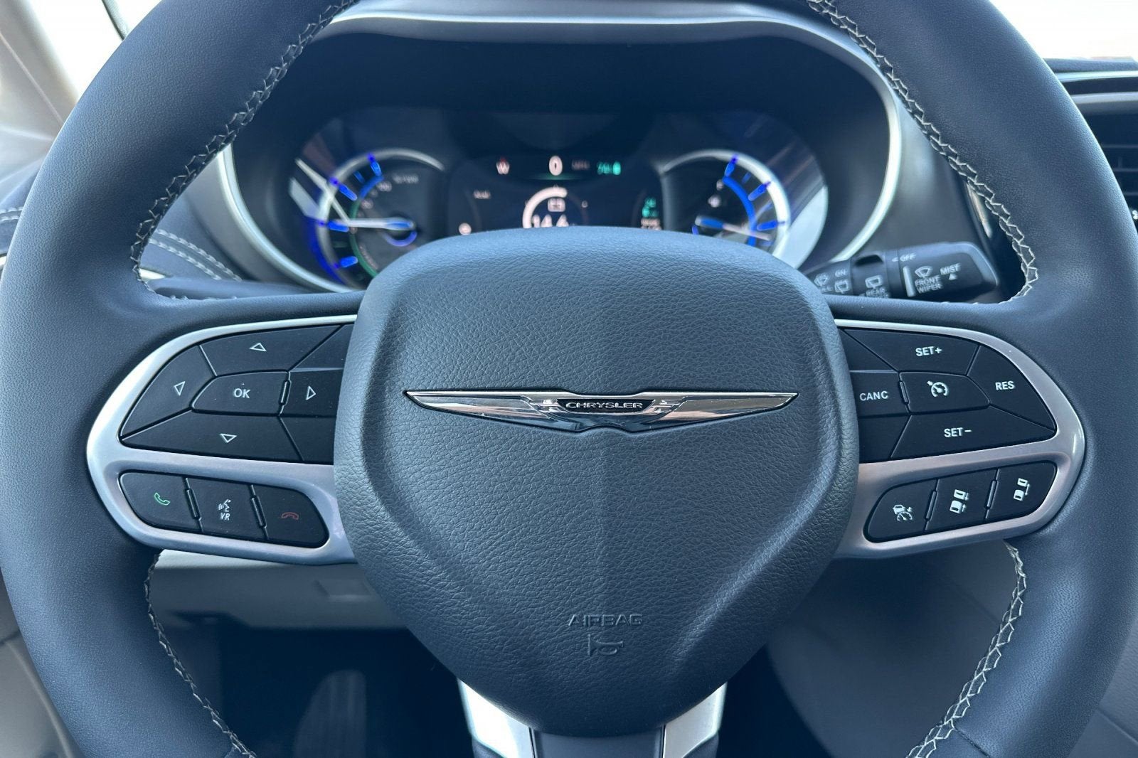 2024 Chrysler Pacifica Hybrid Select