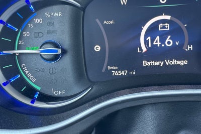 2024 Chrysler Pacifica Hybrid Select