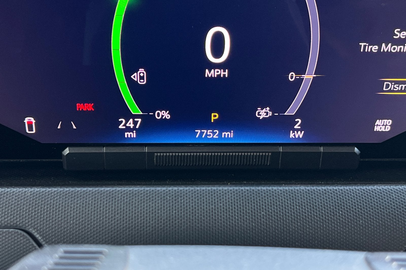2023 BrightDrop Zevo 600 EJY