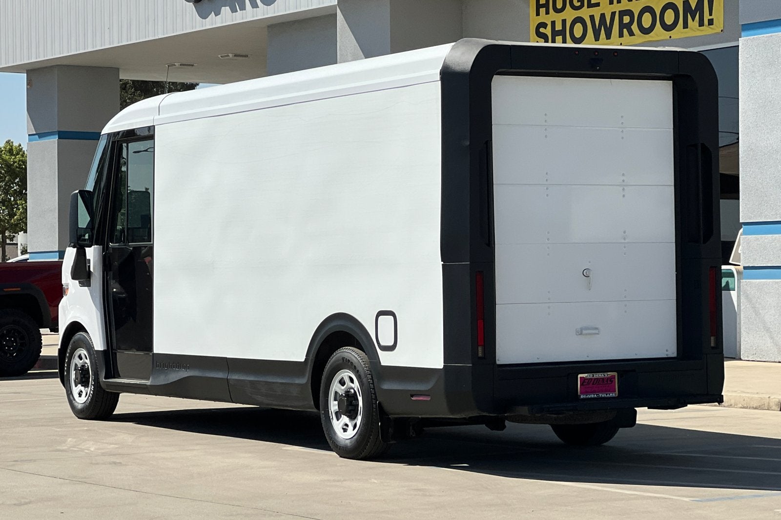 2023 BrightDrop Zevo 600 EJY