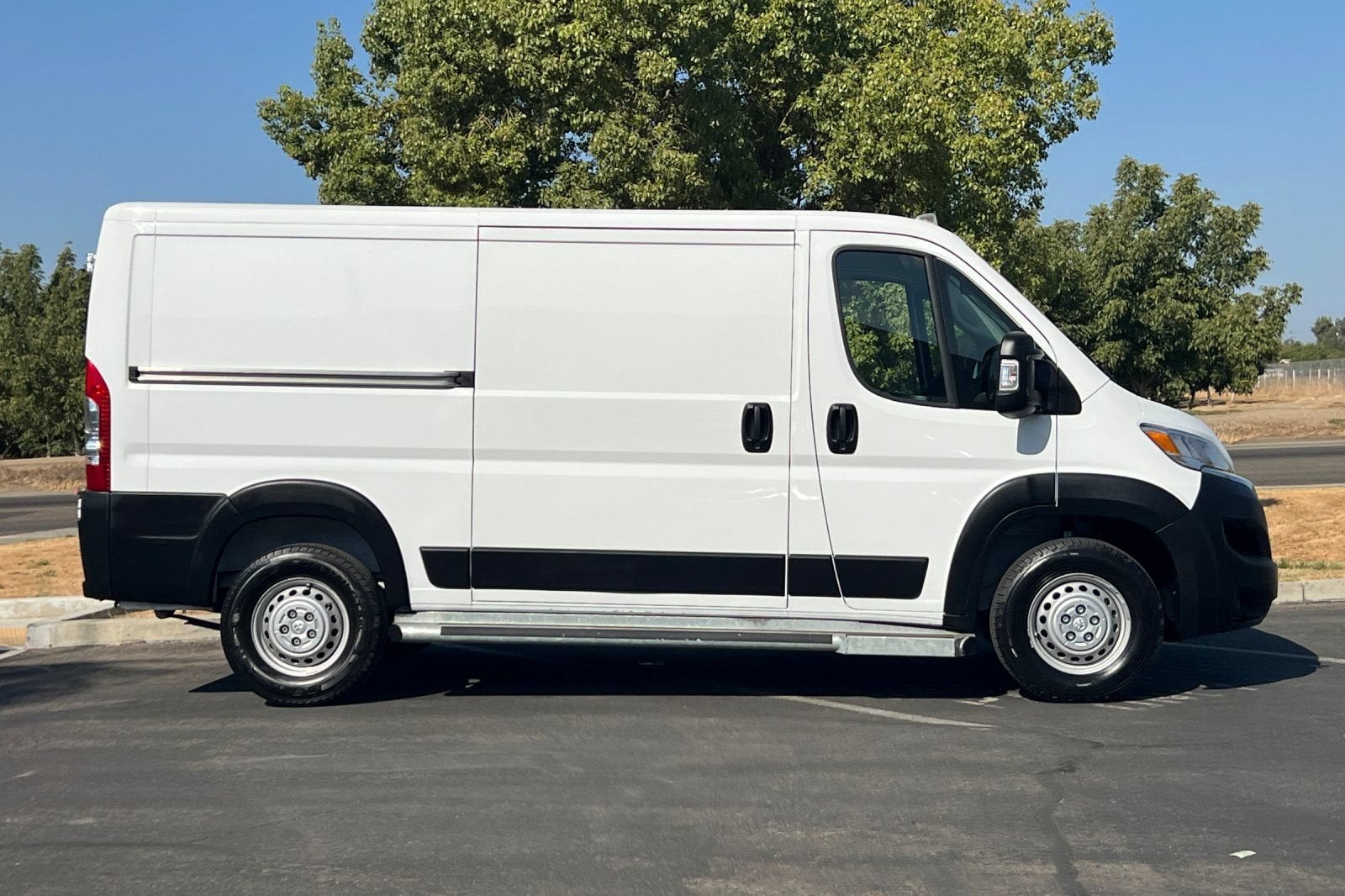 2025 RAM ProMaster Cargo Van Tradesman