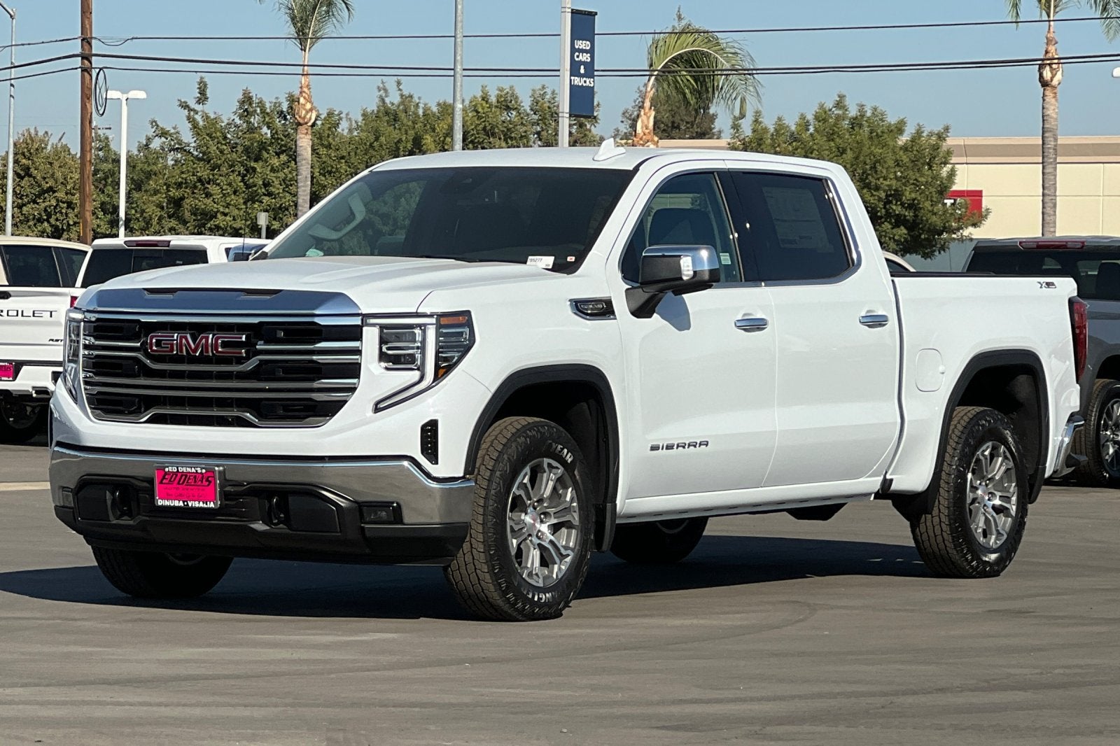 2026 GMC Sierra 1500 SLT