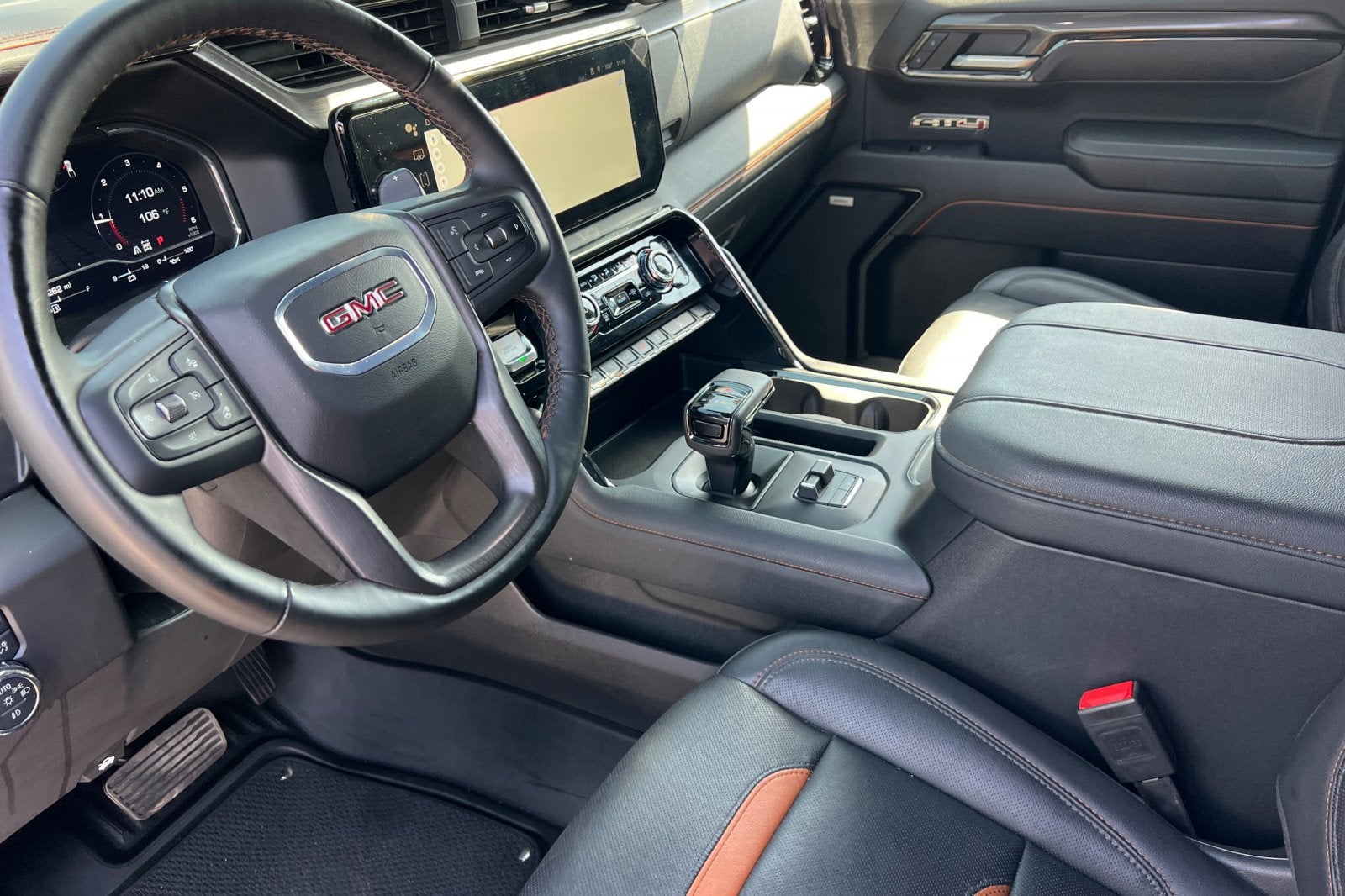 2025 GMC Sierra 1500 AT4