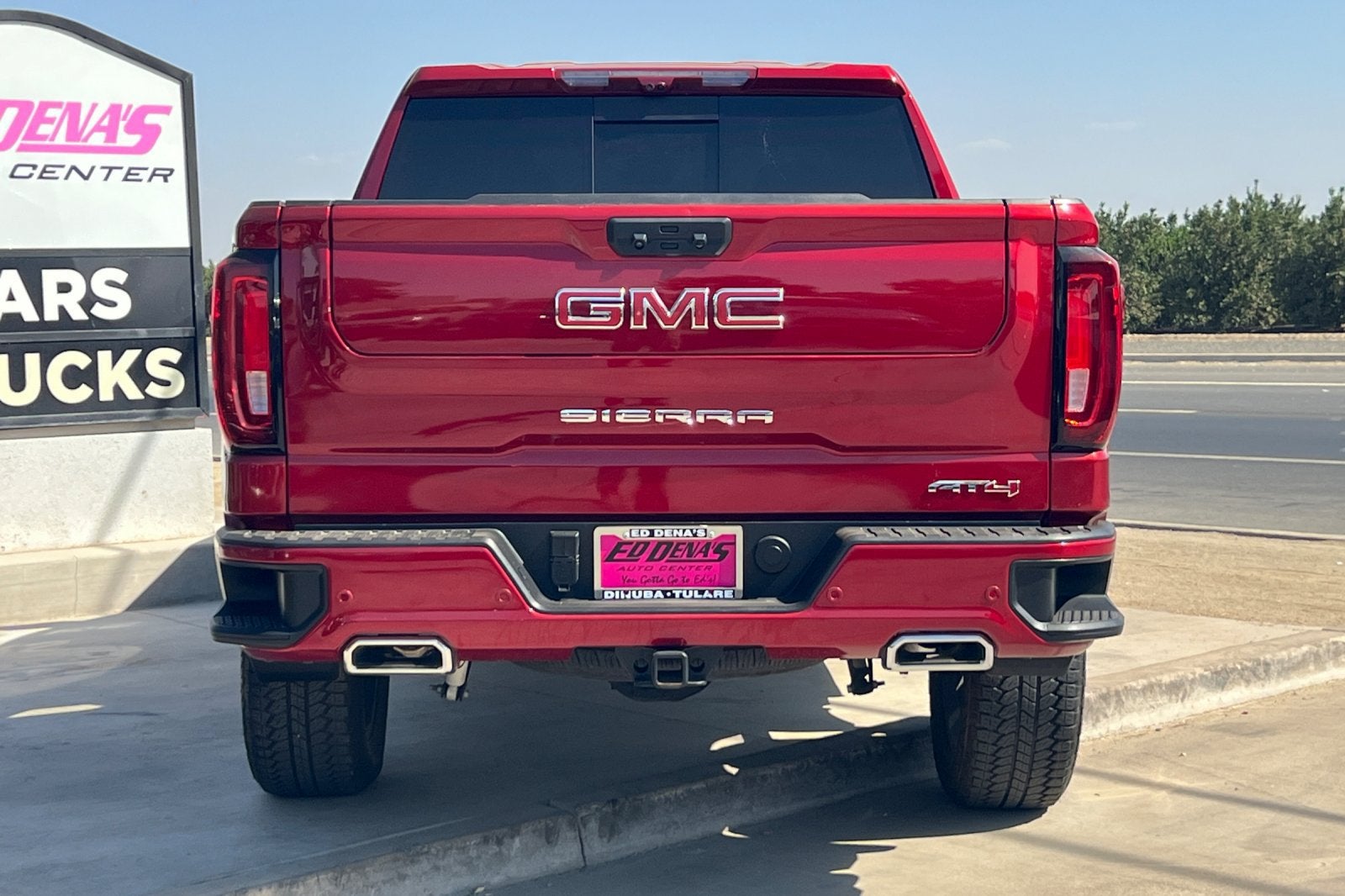 2025 GMC Sierra 1500 AT4