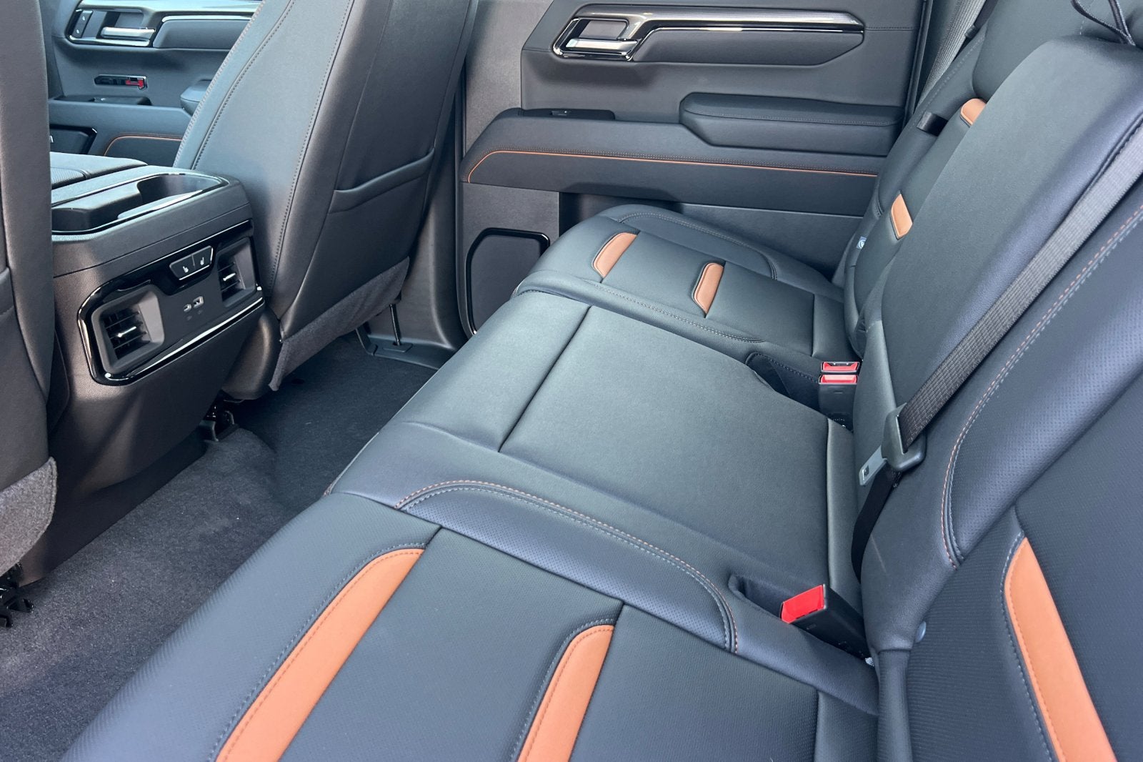 2026 GMC Sierra 1500 AT4 - Photo 14