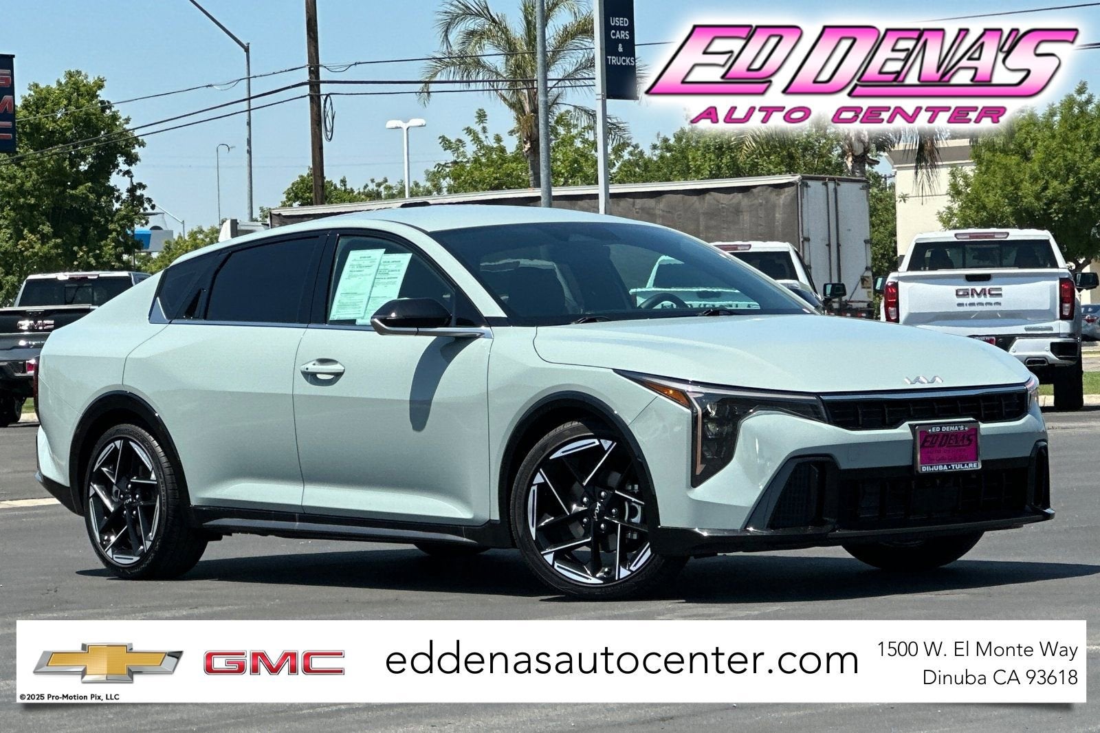 2025 Kia K4 GT-Line