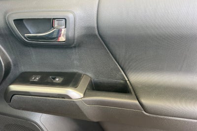 2023 Toyota Tacoma 4WD SR5