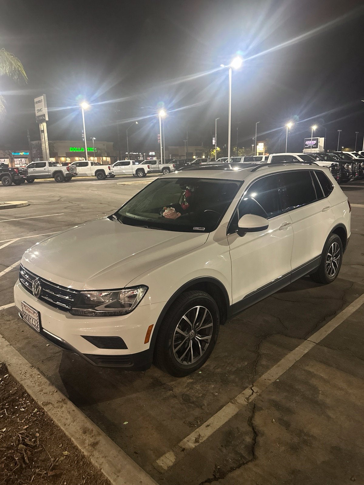 2020 Volkswagen Tiguan SE