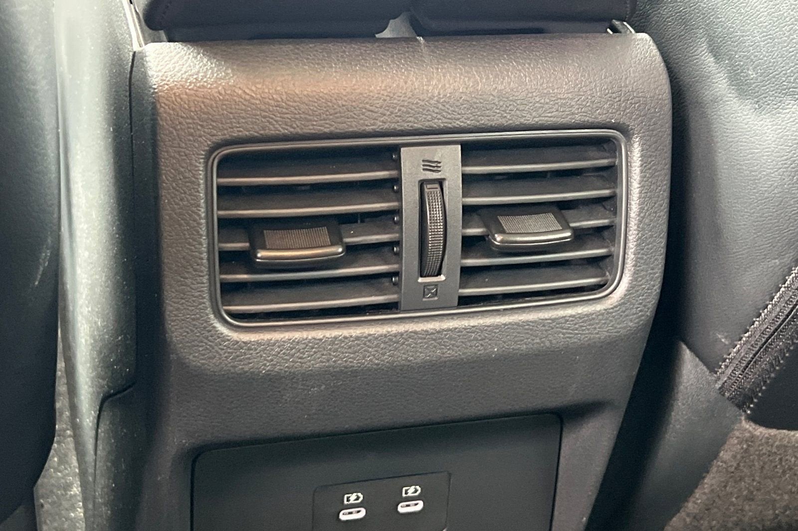 2026 Nissan Rogue SL