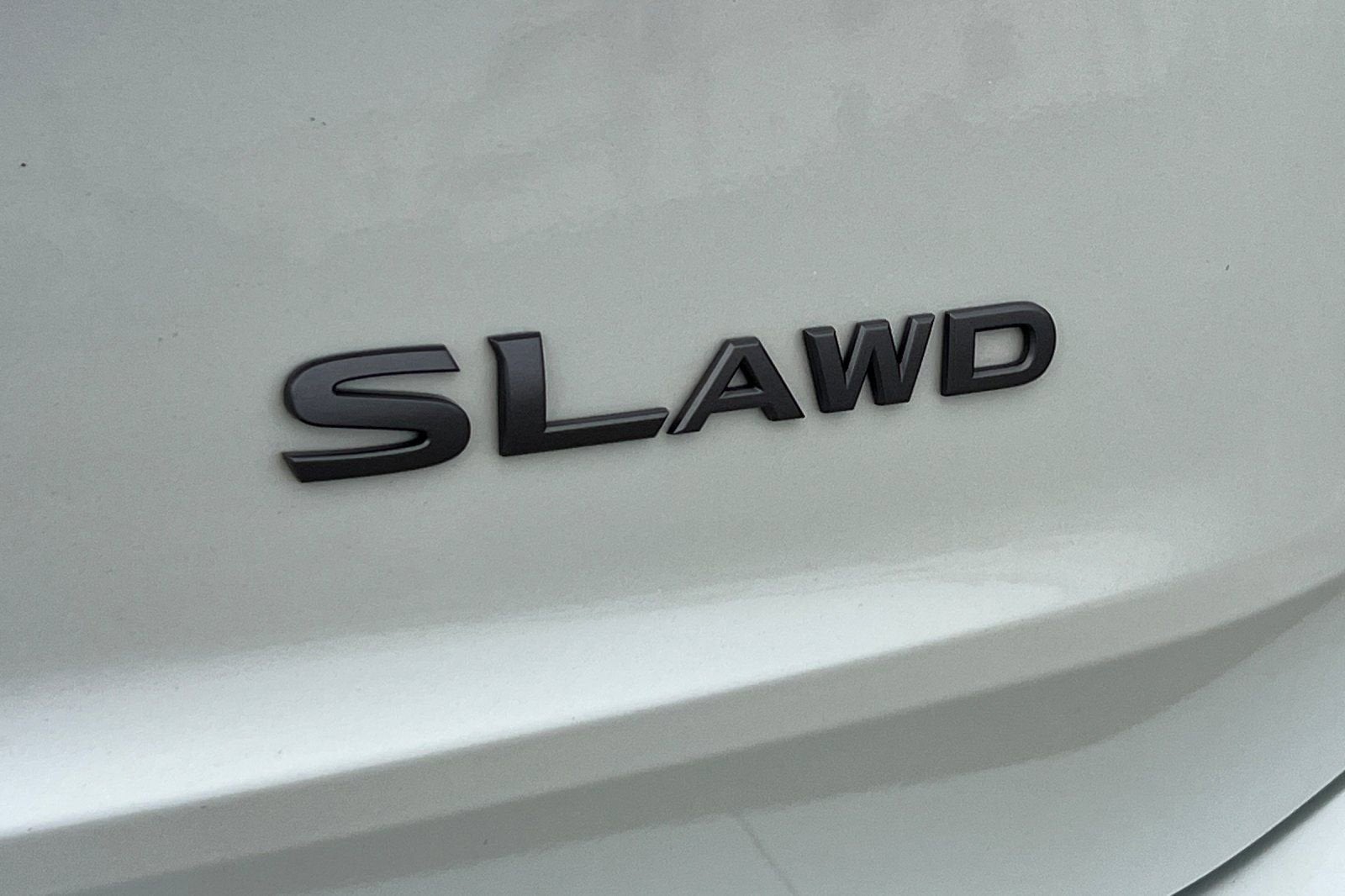 2026 Nissan Rogue SL