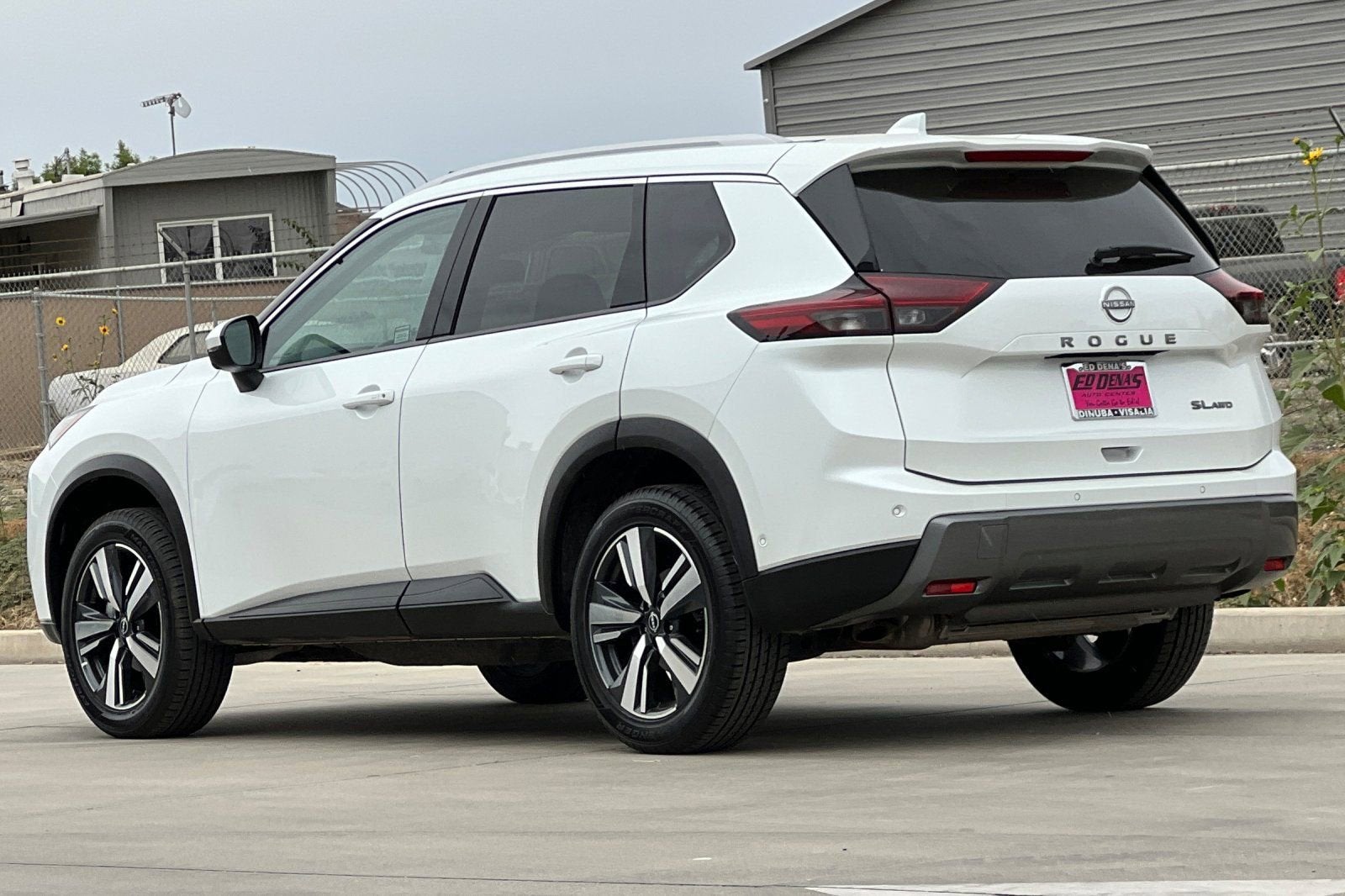 2026 Nissan Rogue SL