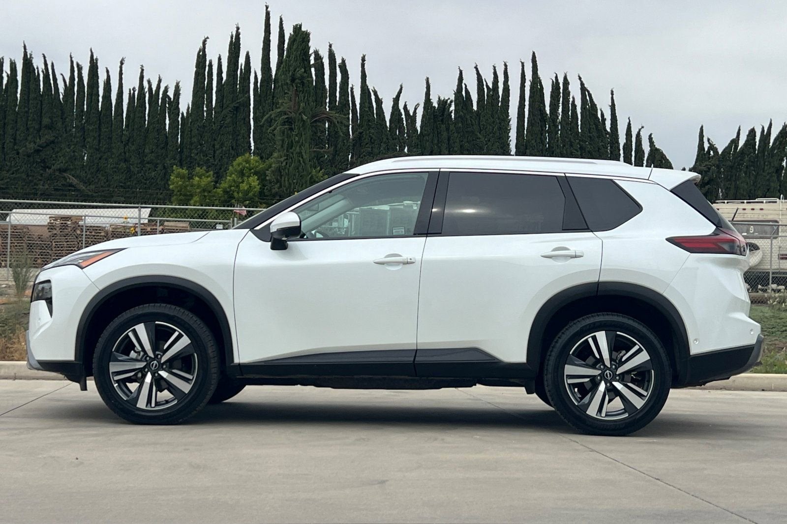 2026 Nissan Rogue SL