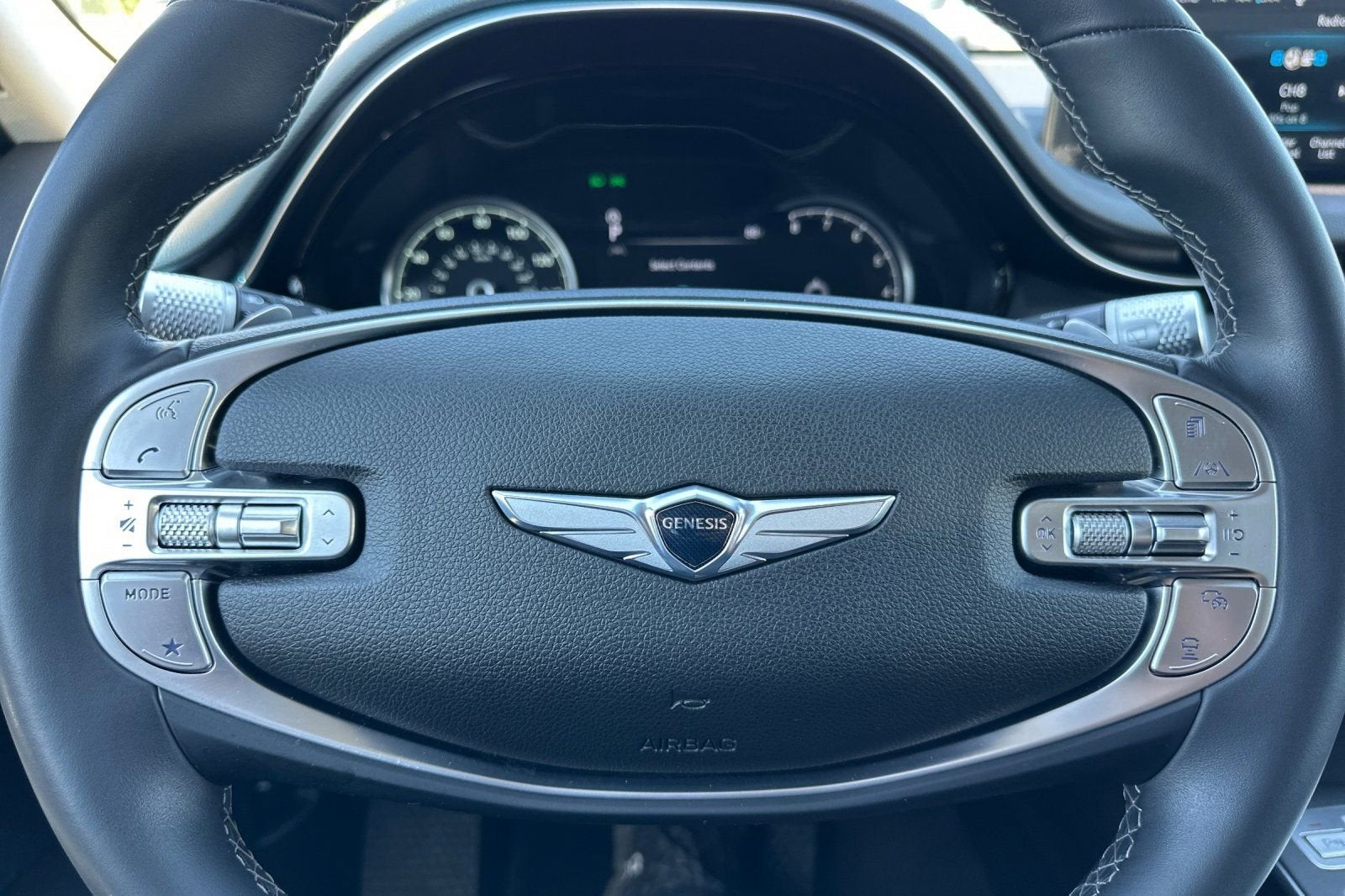 2025 Genesis GV70 2.5T