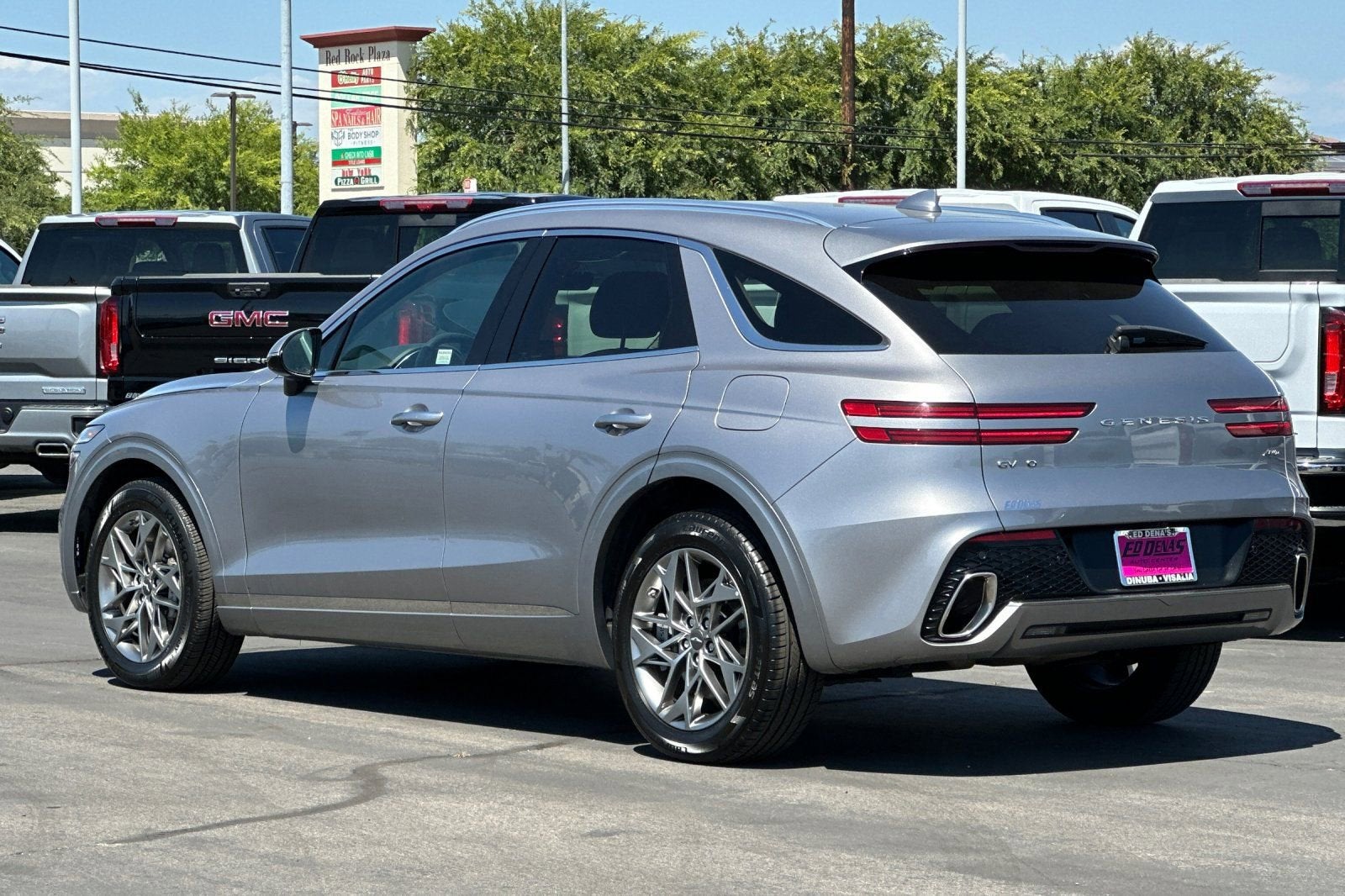 2025 Genesis GV70 2.5T