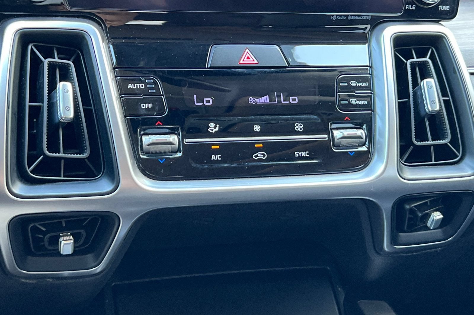2023 Kia Sorento X-Line S
