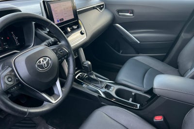 2023 Toyota Corolla Cross XLE