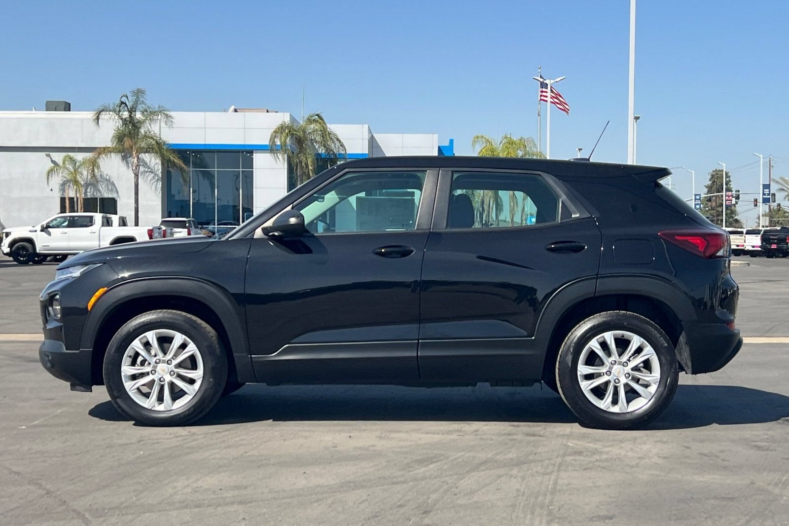 2023 Chevrolet Trailblazer LS
