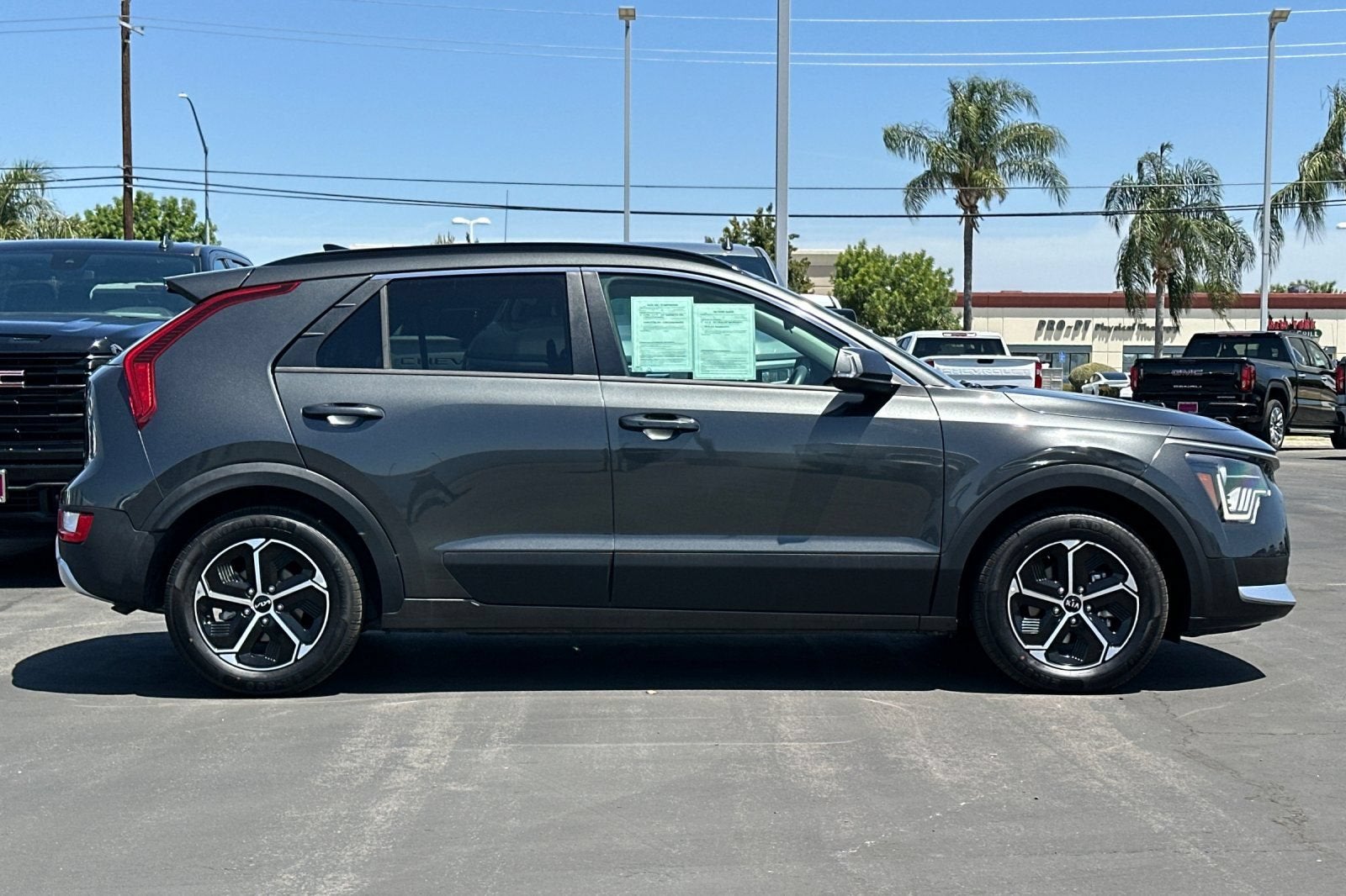 2023 Kia Niro EX
