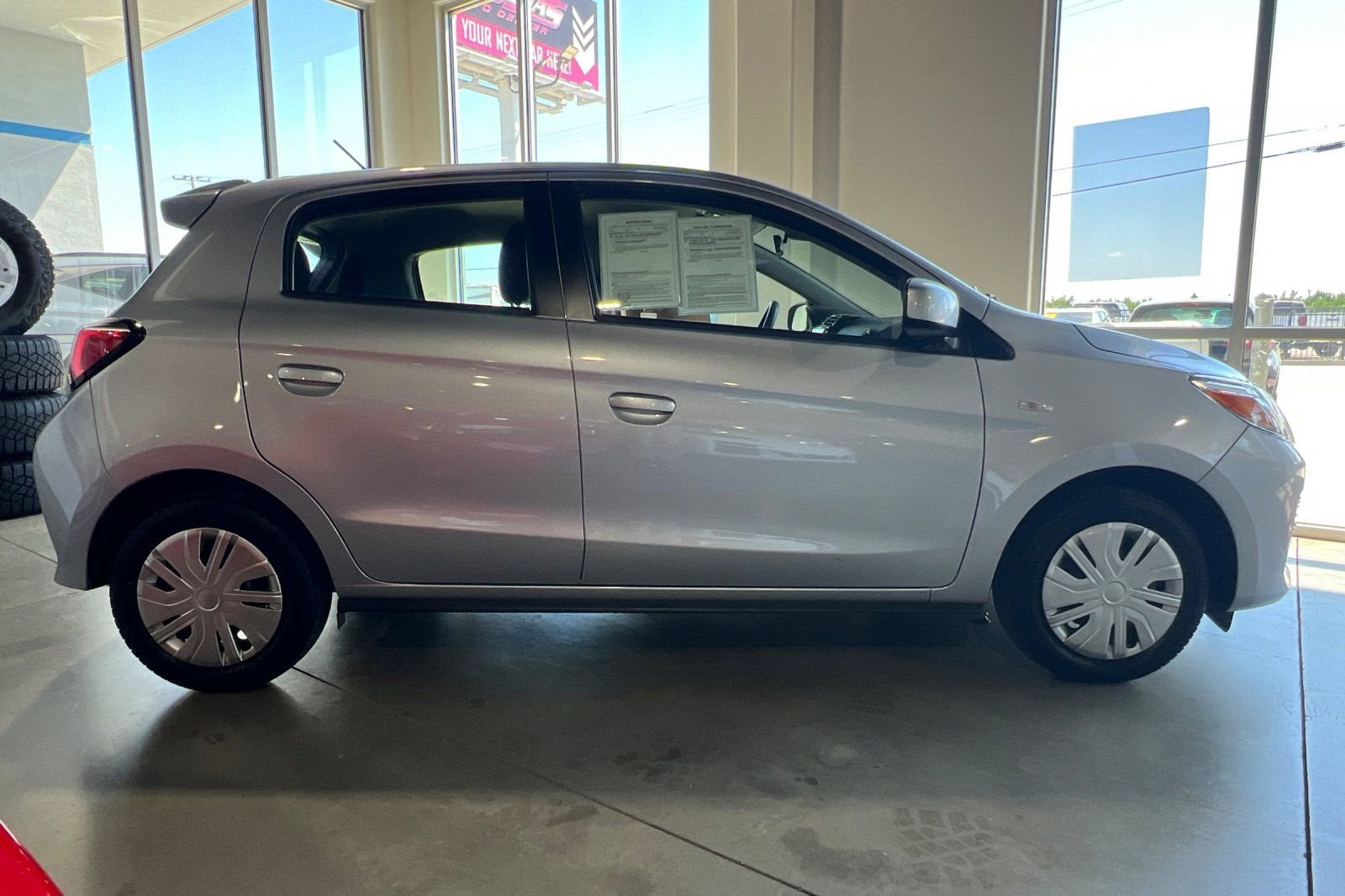 2024 Mitsubishi Mirage ES