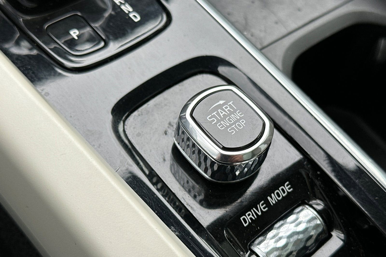 2021 Volvo XC60 Inscription Expression