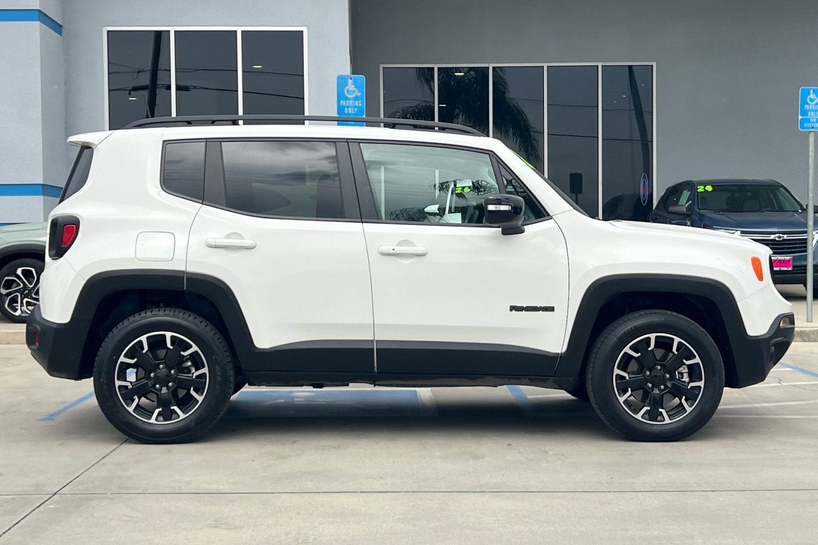 2023 Jeep Renegade Upland
